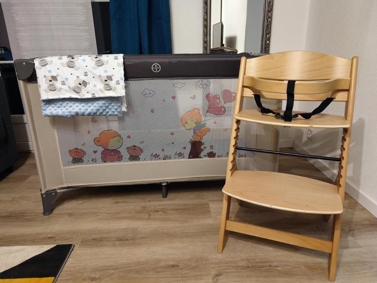 Kleine Auszeit - 2-Zimmer Ferienwohnung Spiez Esterno foto