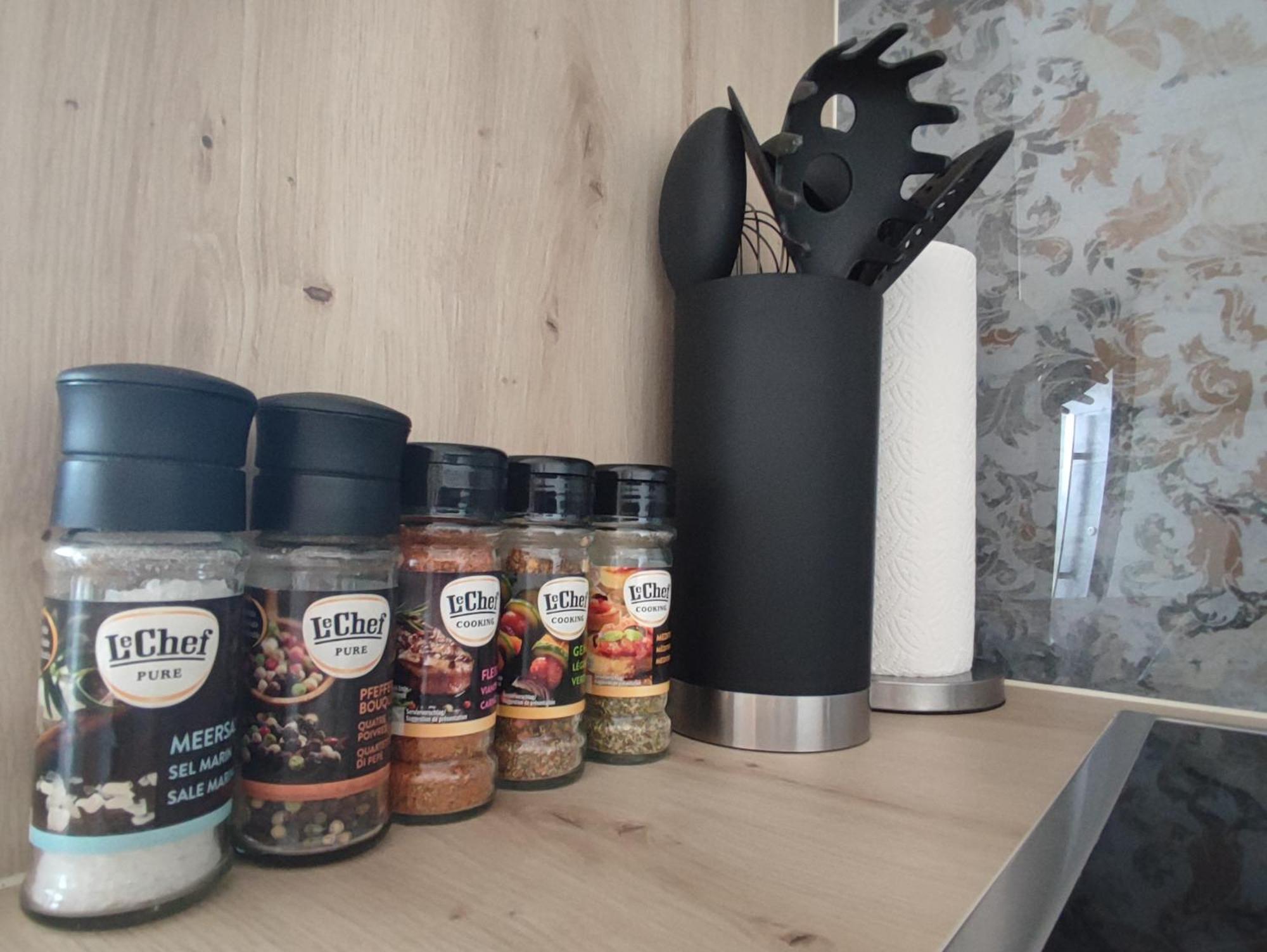 Kleine Auszeit - 2-Zimmer Ferienwohnung Spiez Esterno foto